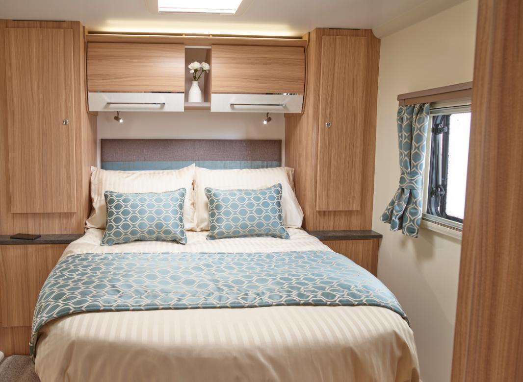caravan island bed