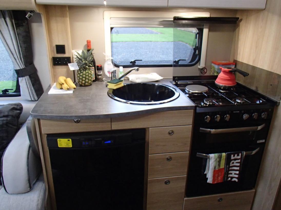 caravan layout - kitchen area