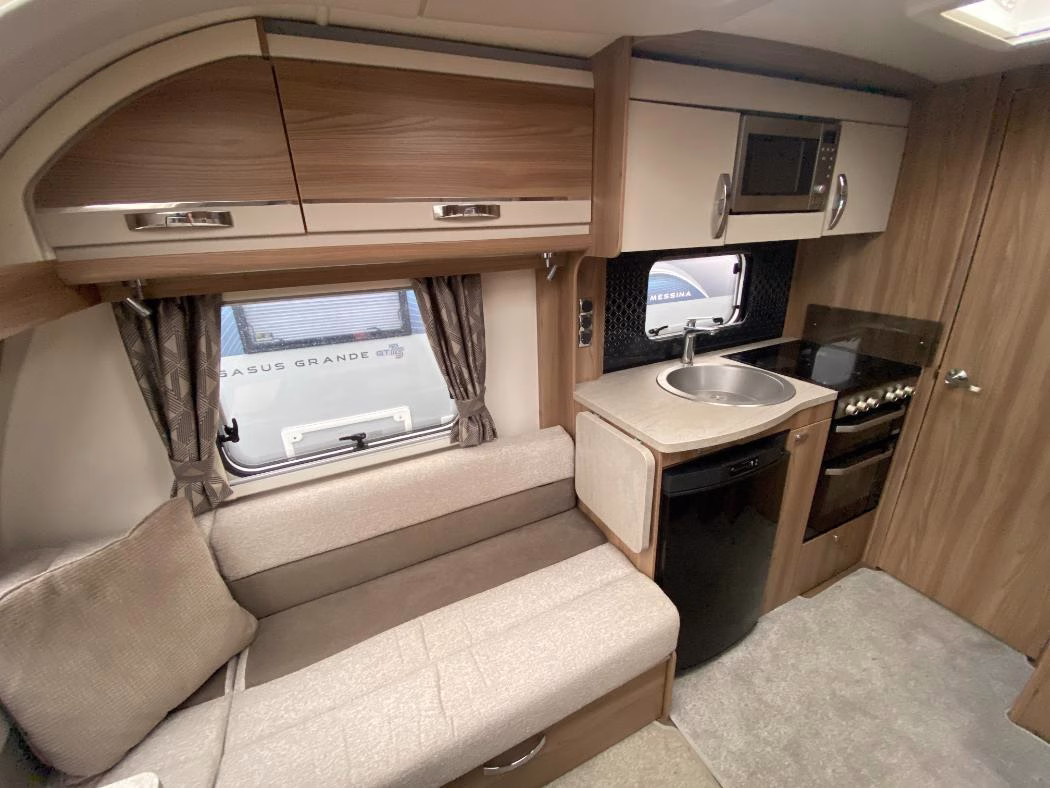 2021 Swift Challenger 560