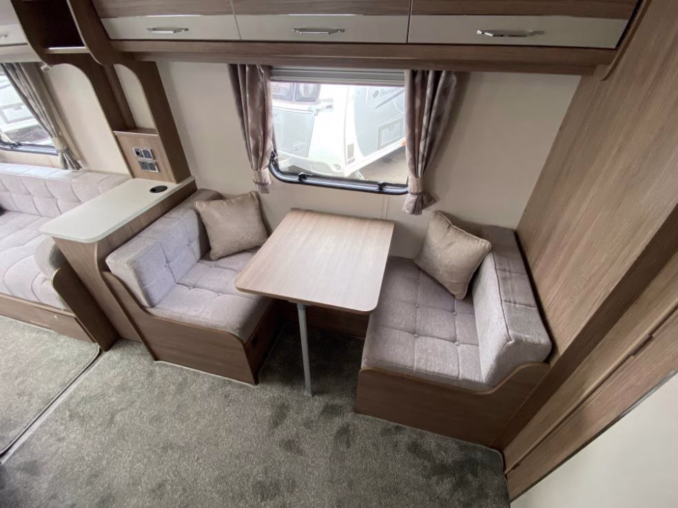 2017 Coachman VIP 575