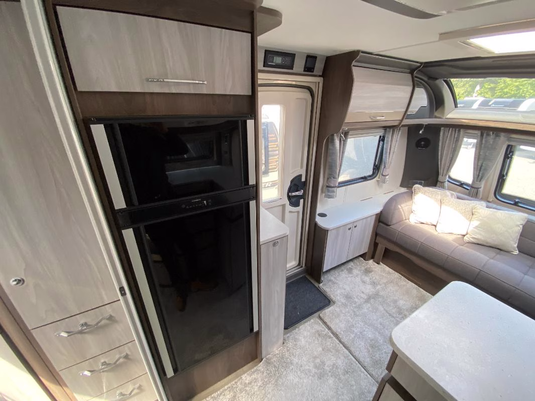 2022 Coachman Lusso II