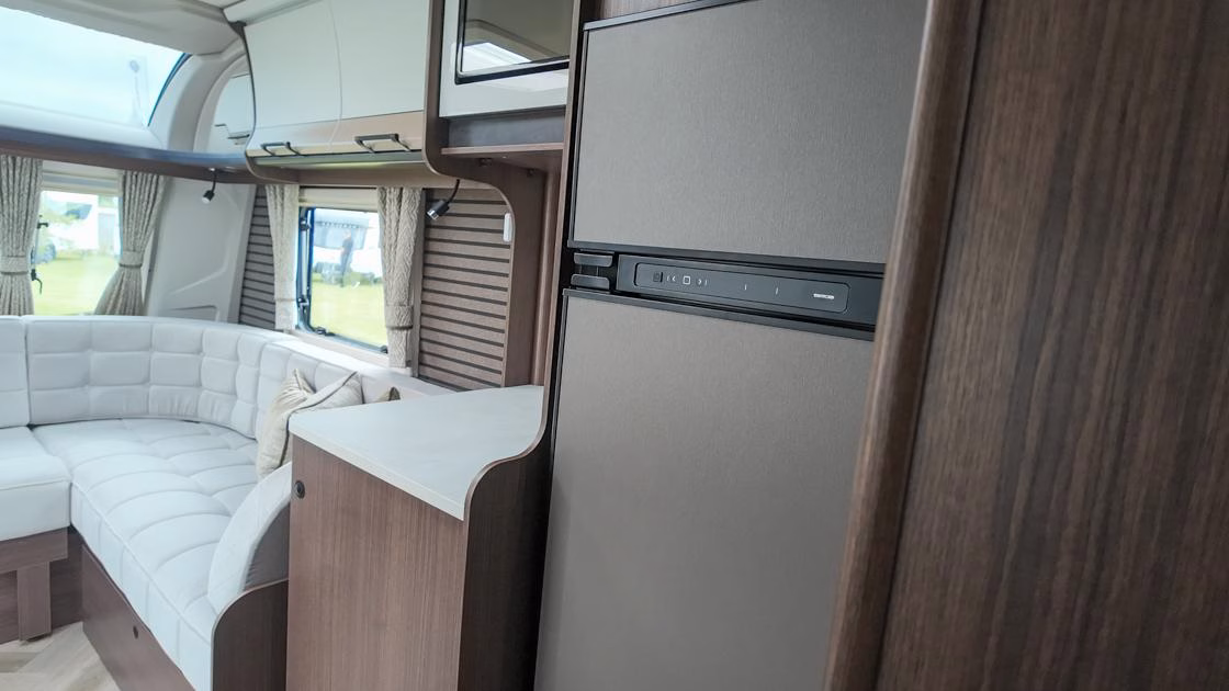 2027 Coachman Laser 855 Xtra