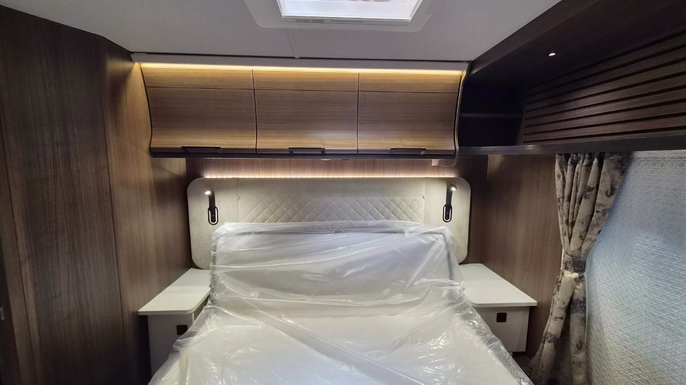 Coachman LUSSO IV 2027