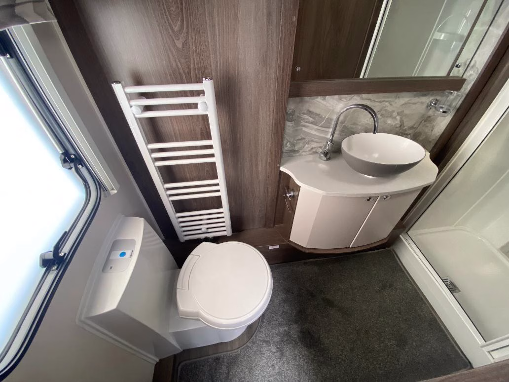2022 Coachman Laser 575 Xtra