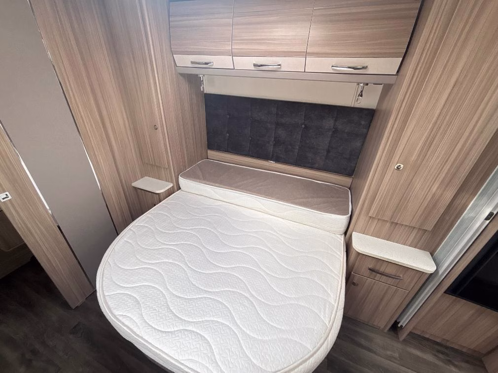 Coachman Acadia 675 2020
