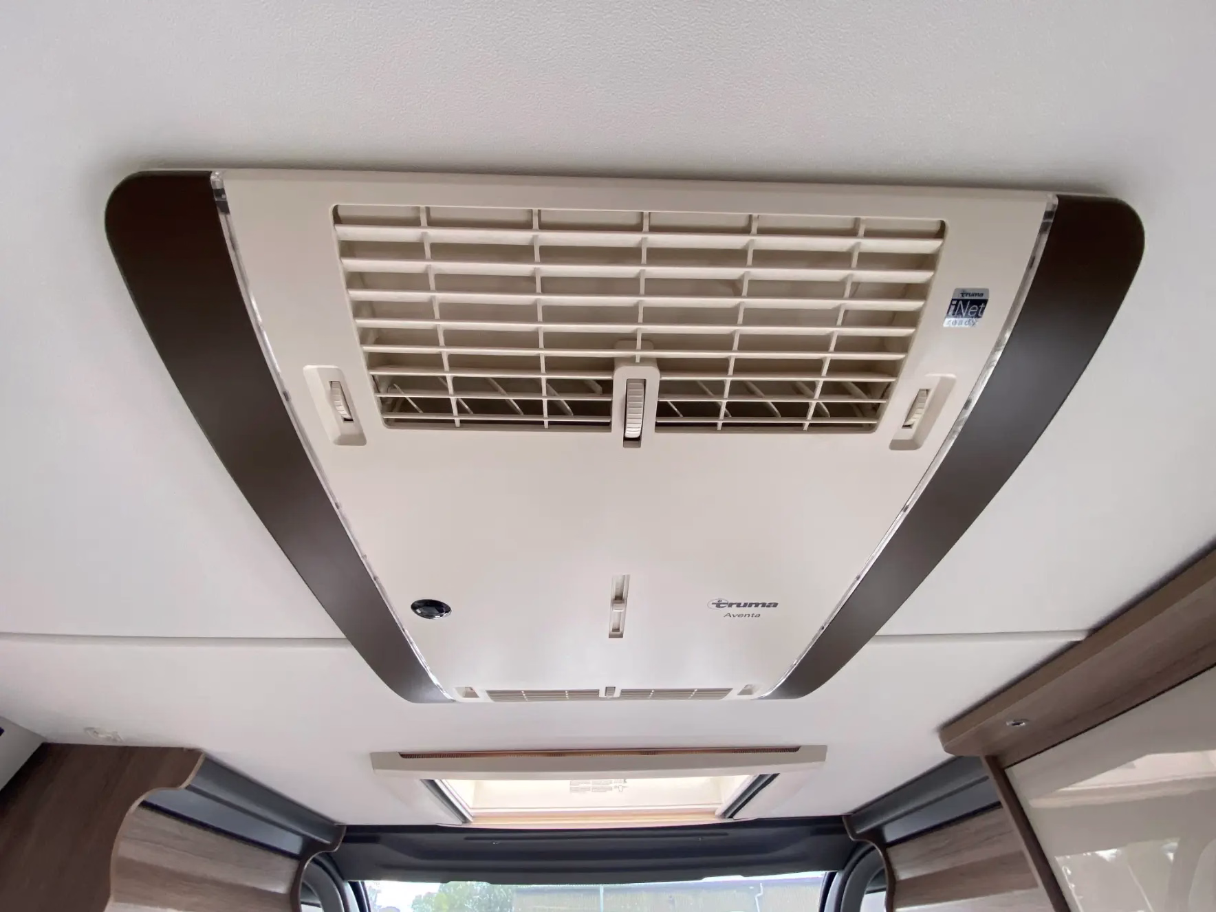 2023 Coachman VIP 575