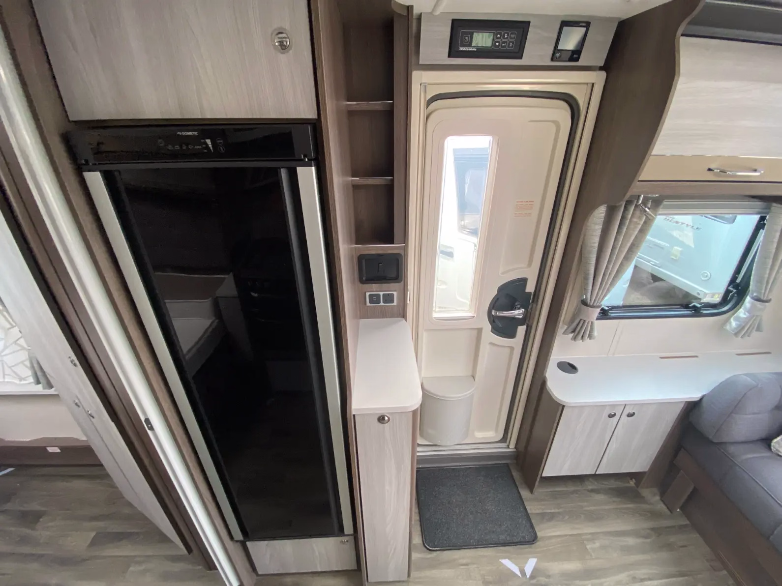 2023 Coachman Lusso I