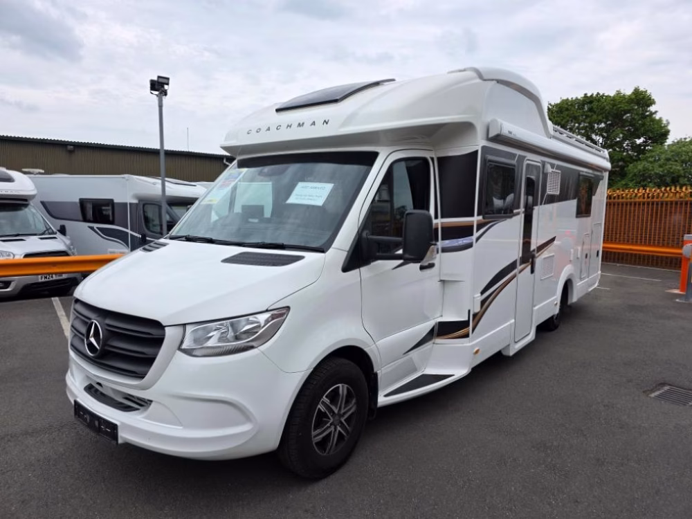 2024 Coachman Travel Master 545