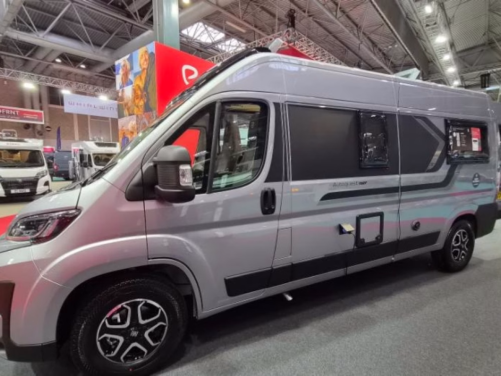 Autoquest gtv260 2027 Elddis
