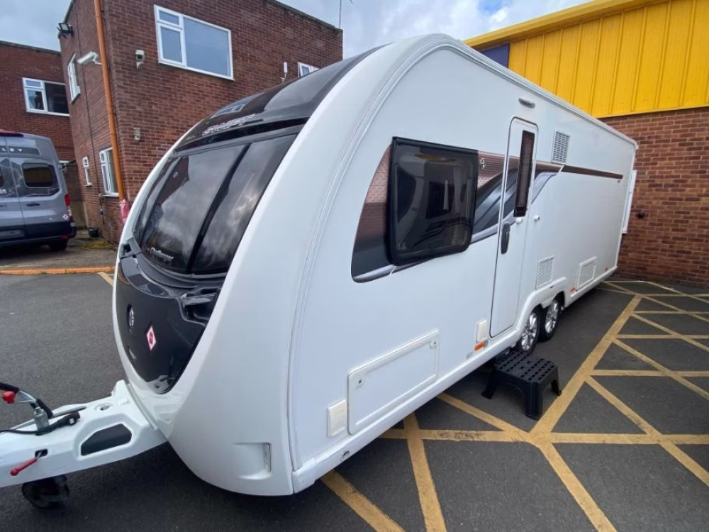 2019 Swift Challenger 645 Lux Pack